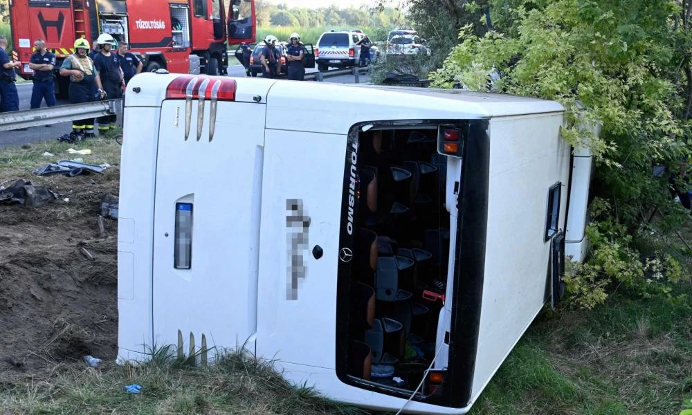 Τραγωδία στην Αλγερία με 13 νεκρούς από σύγκρουση λεωφορείου με φορτηγό